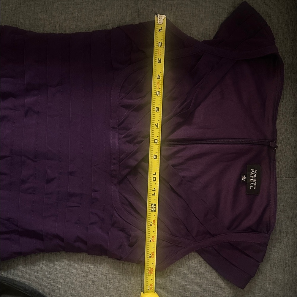 Adrianna Papell Elegant Deep Purple V-Neck Cap Sleeve Cocktail Dress Size 6 - Picture 10 of 11